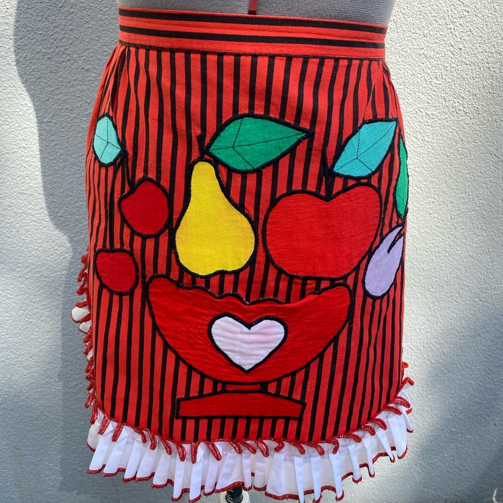 Vintage Red Apron with Fruit Design with pocket in the front
